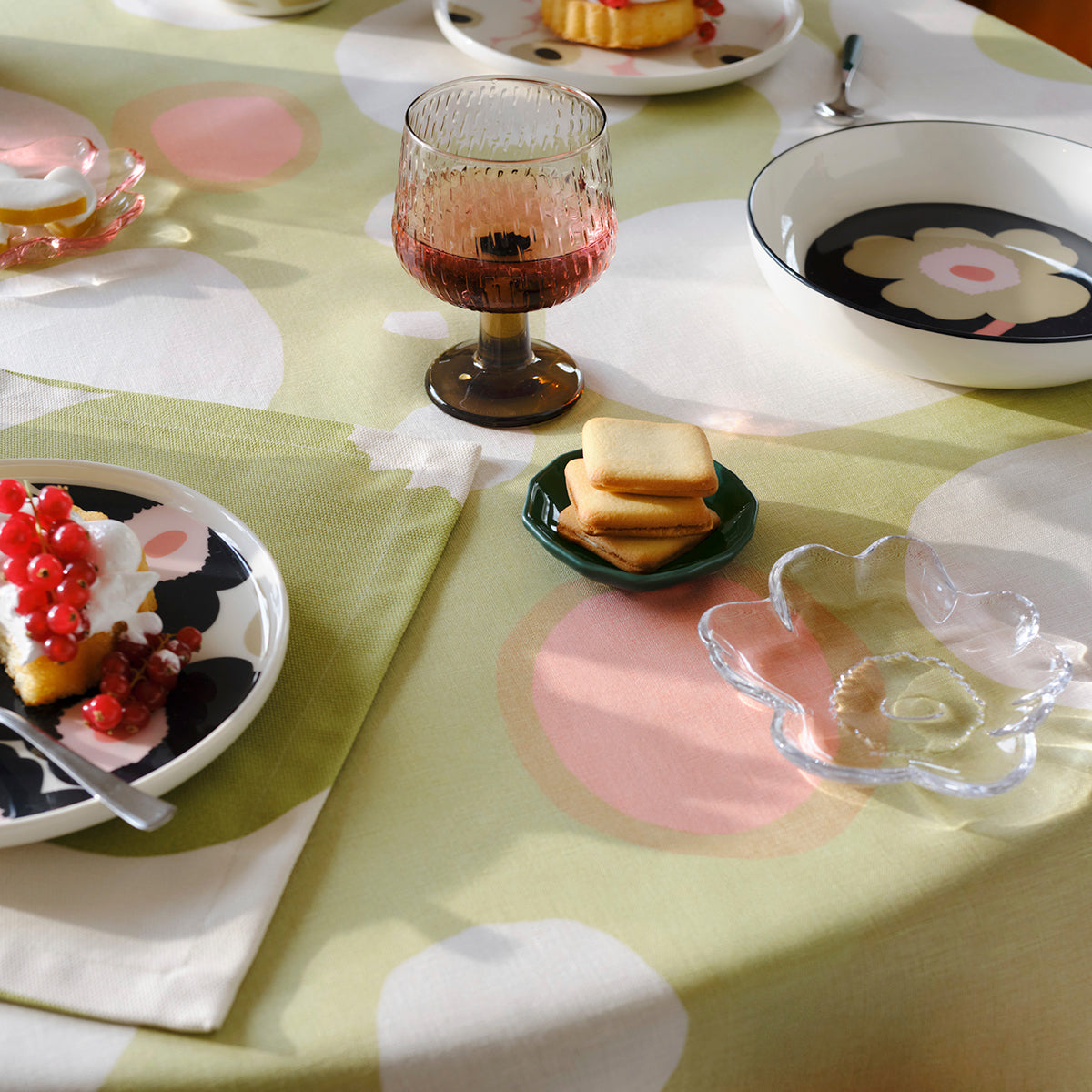 Marimekko Iso Unikko Off White / Pear Placemat