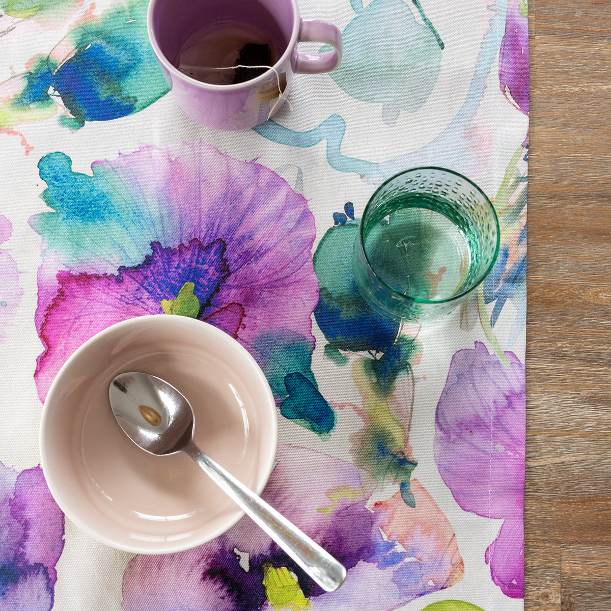 Pentik Kukkapelto Purple / Multi Coated Table Runner